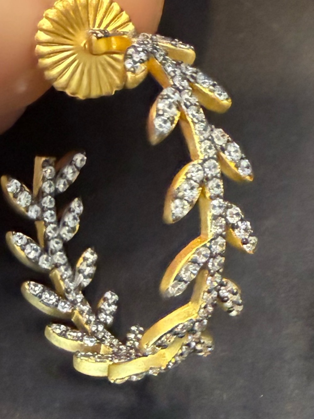 *NEW*Freida Rothman* Signature Hoops
